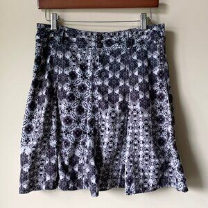 EUC Athleta Women’s Geometric Patterned Skort, Size 0, Black/ White/Gray